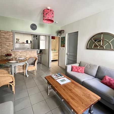 La Courette - T2 Plus Parking Gratuit Nîmes Esterno foto