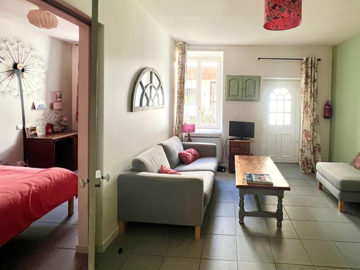 La Courette - T2 Plus Parking Gratuit Nîmes Esterno foto